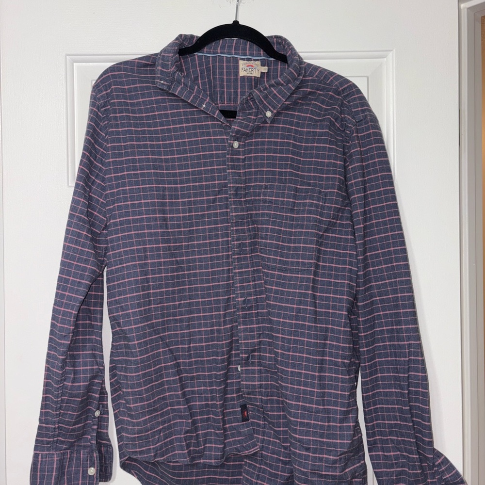 Faherty Navy and Pink Plaid Button Down Shirt